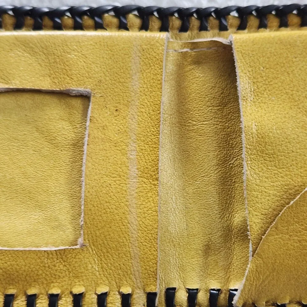 Vtg Hand Tooled Leather Braided Edge Bifold Wallet Western/Cowboy-Horse & Boots